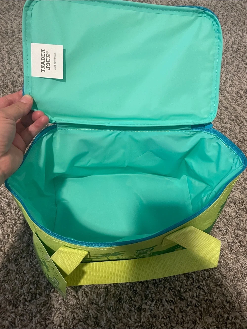 Trader JoeS nwt trader
